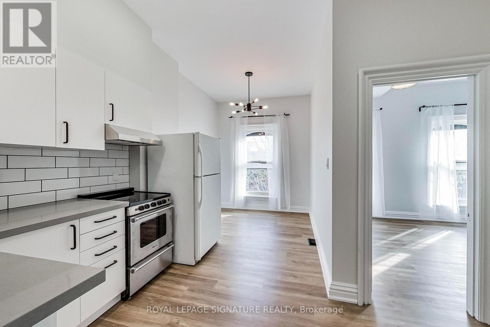 2 - 102 West Avenue S, Hamilton, Ontario  L8N 2S3 - Photo 15 - X13757188