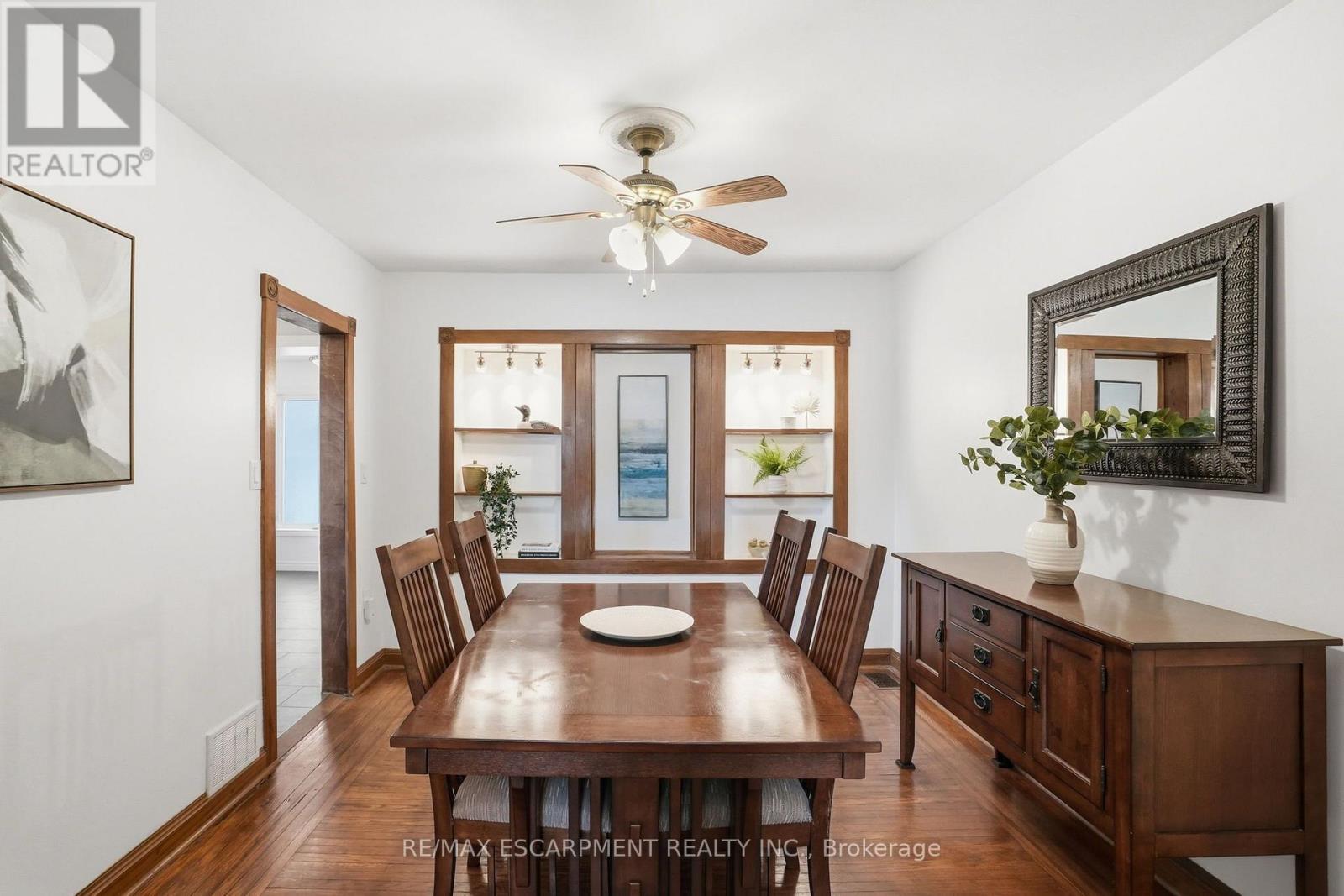 230 Beach Boulevard, Hamilton, Ontario  L8H 6W1 - Photo 4 - X13757222