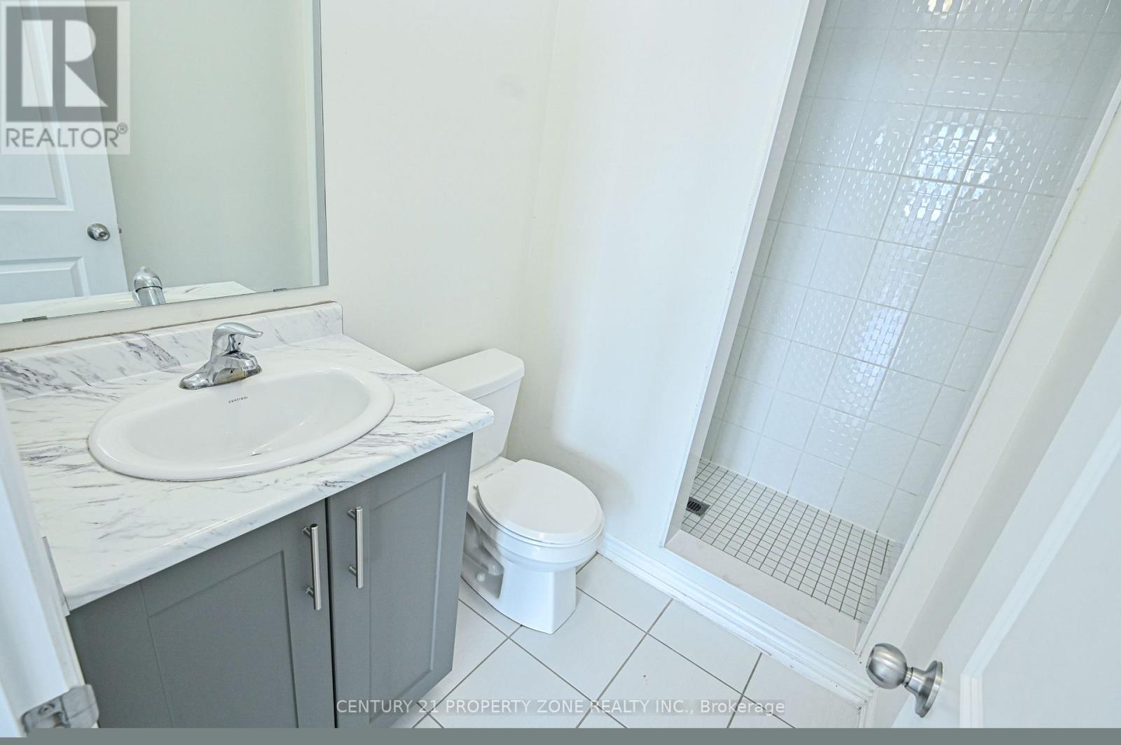 42 Donald Ficht Crescent, Brampton, Ontario  L7A 5H6 - Photo 15 - W13748298