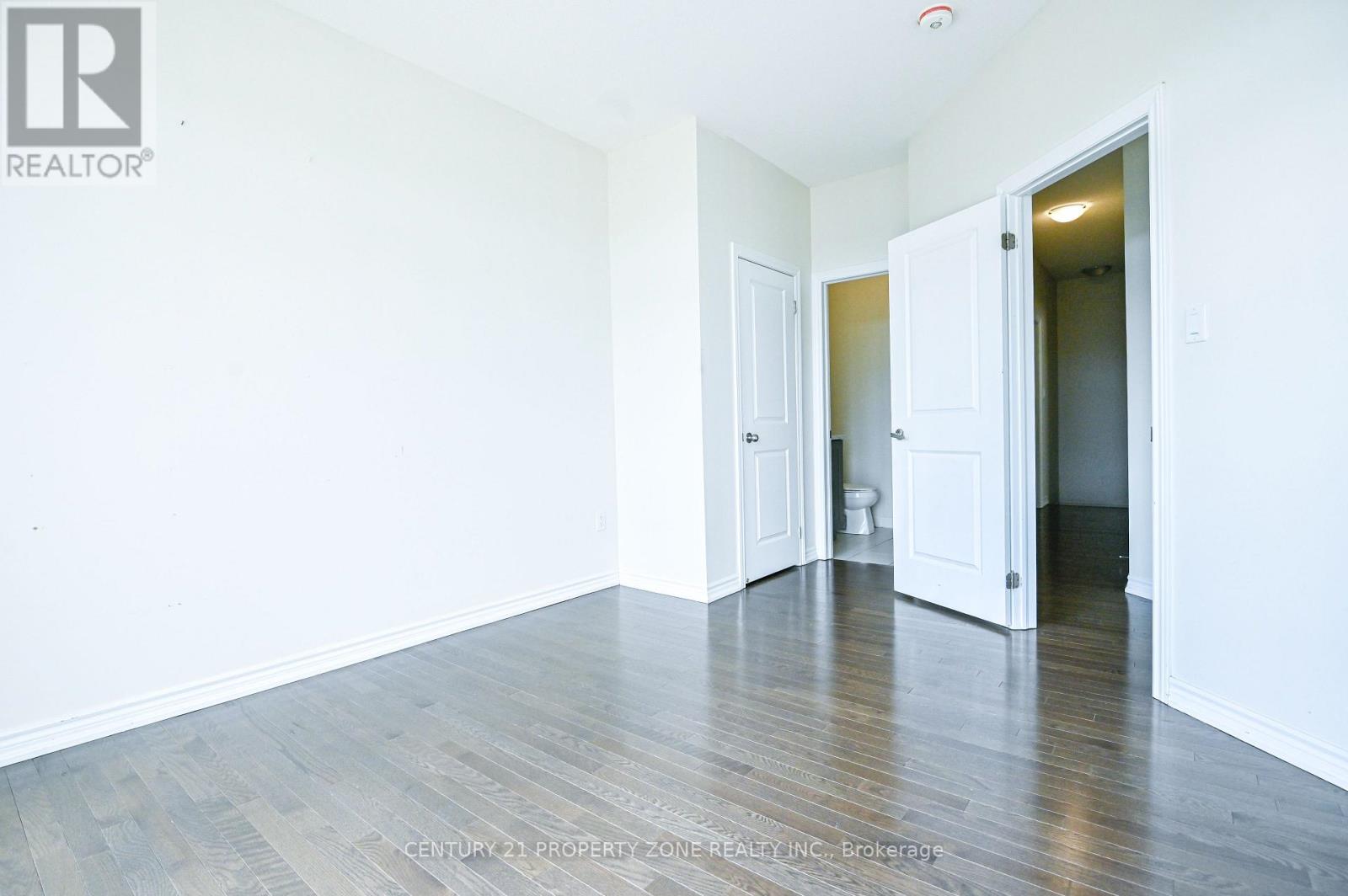 42 Donald Ficht Crescent, Brampton, Ontario  L7A 5H6 - Photo 17 - W13748298