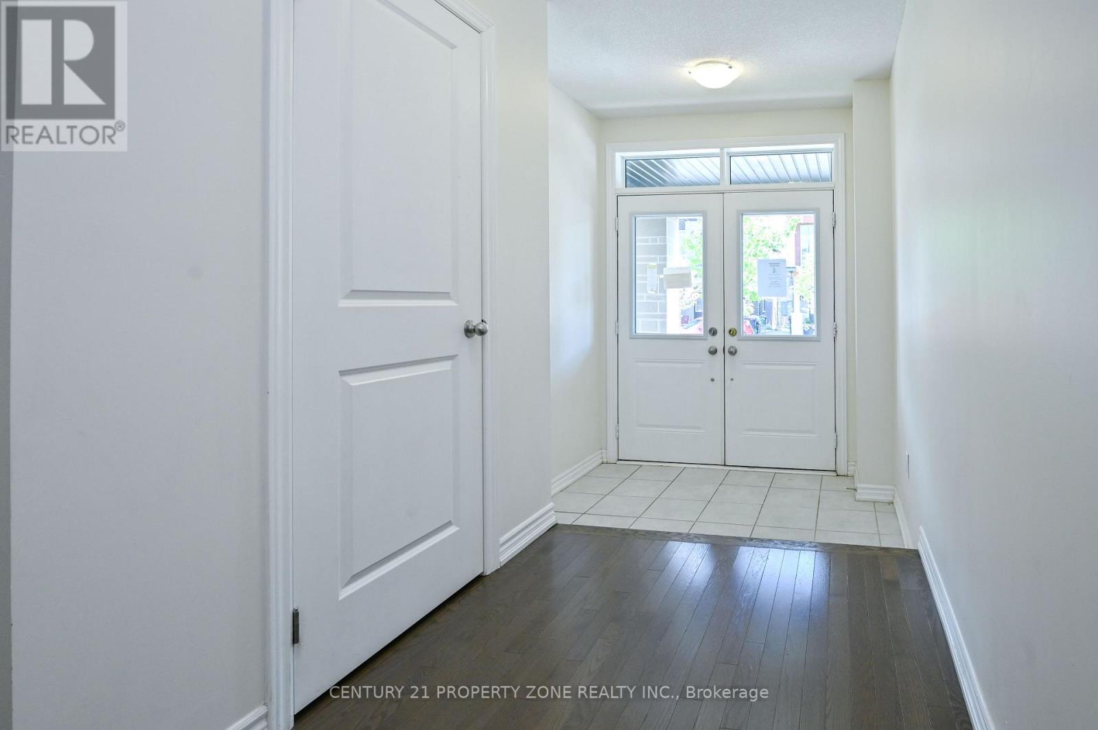 42 Donald Ficht Crescent, Brampton, Ontario  L7A 5H6 - Photo 24 - W13748298