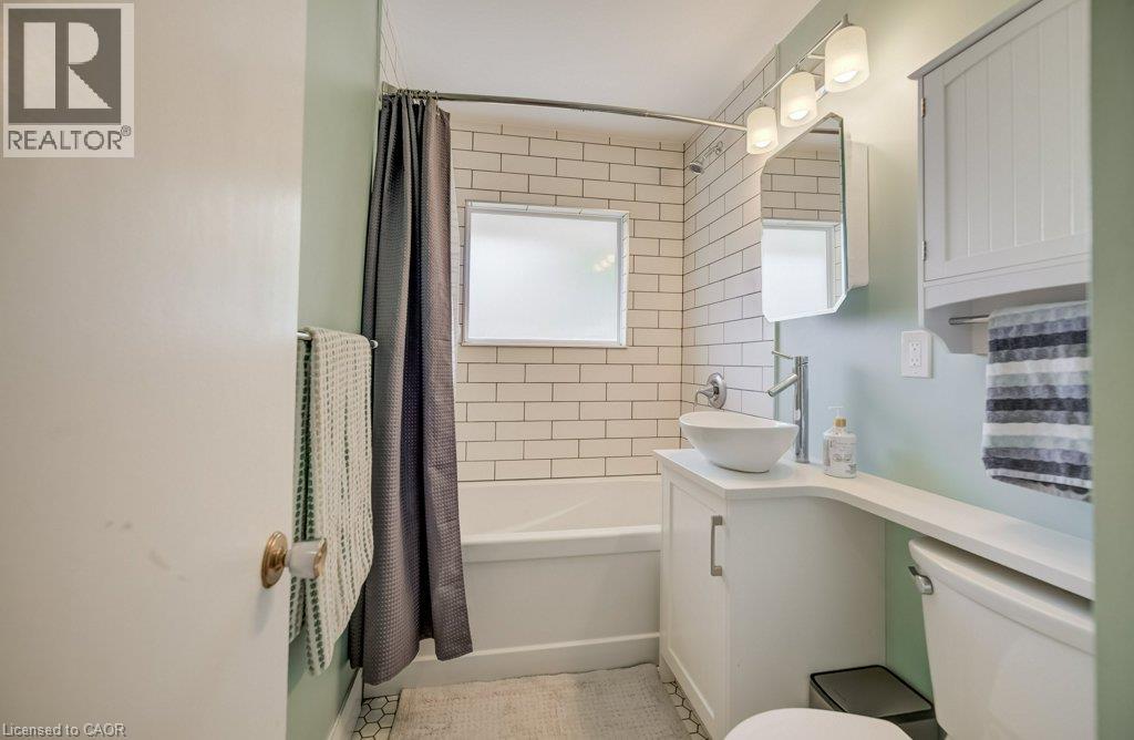 851 Union Street, Kitchener, Ontario  N2H 6J2 - Photo 25 - 40861405