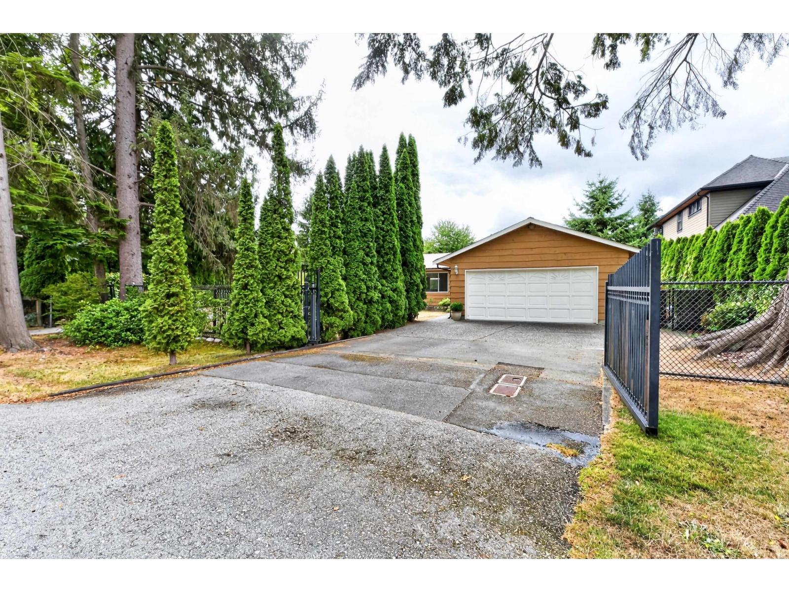 17180 4 Avenue, Surrey, British Columbia  V3Z 9P6 - Photo 5 - R3161762