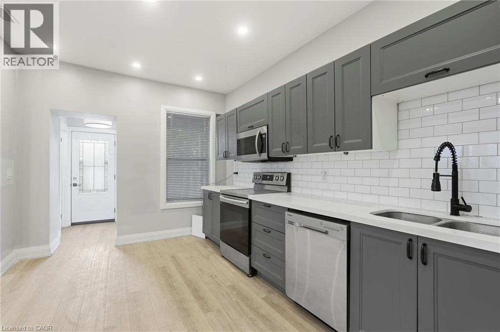 106 Barnesdale Avenue N, Hamilton, Ontario  L8L 6S5 - Photo 7 - 40861525