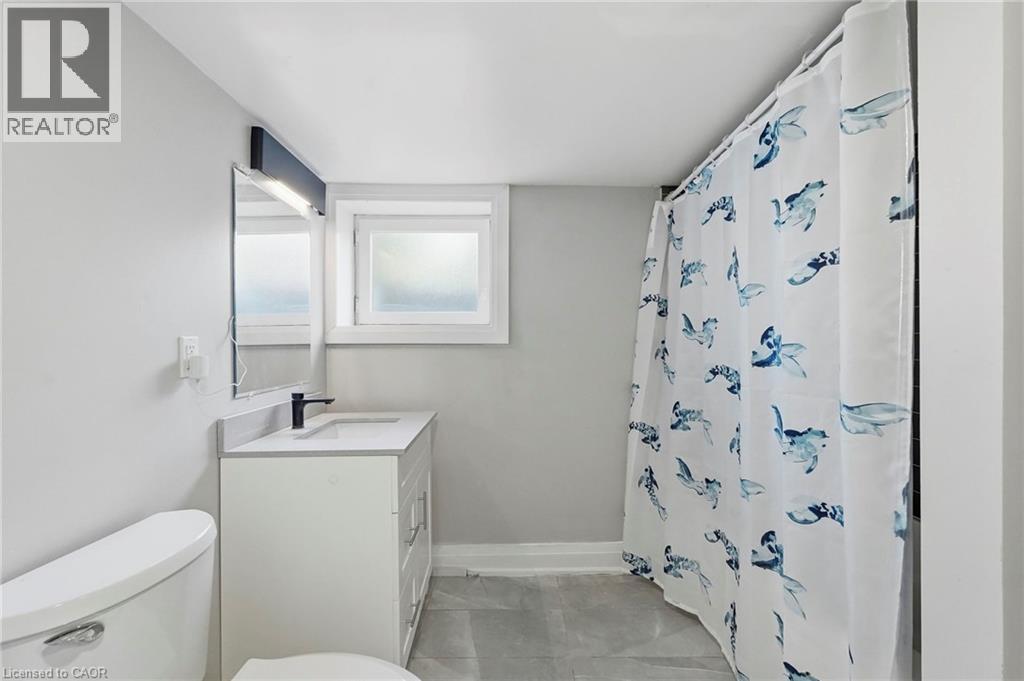 106 Barnesdale Avenue N, Hamilton, Ontario  L8L 6S5 - Photo 36 - 40861525