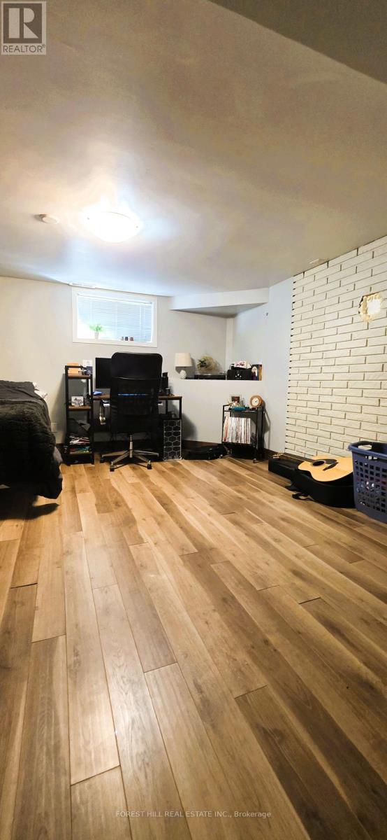 4 Karen Crescent, Orillia, Ontario  L3V 3H1 - Photo 37 - S13752718