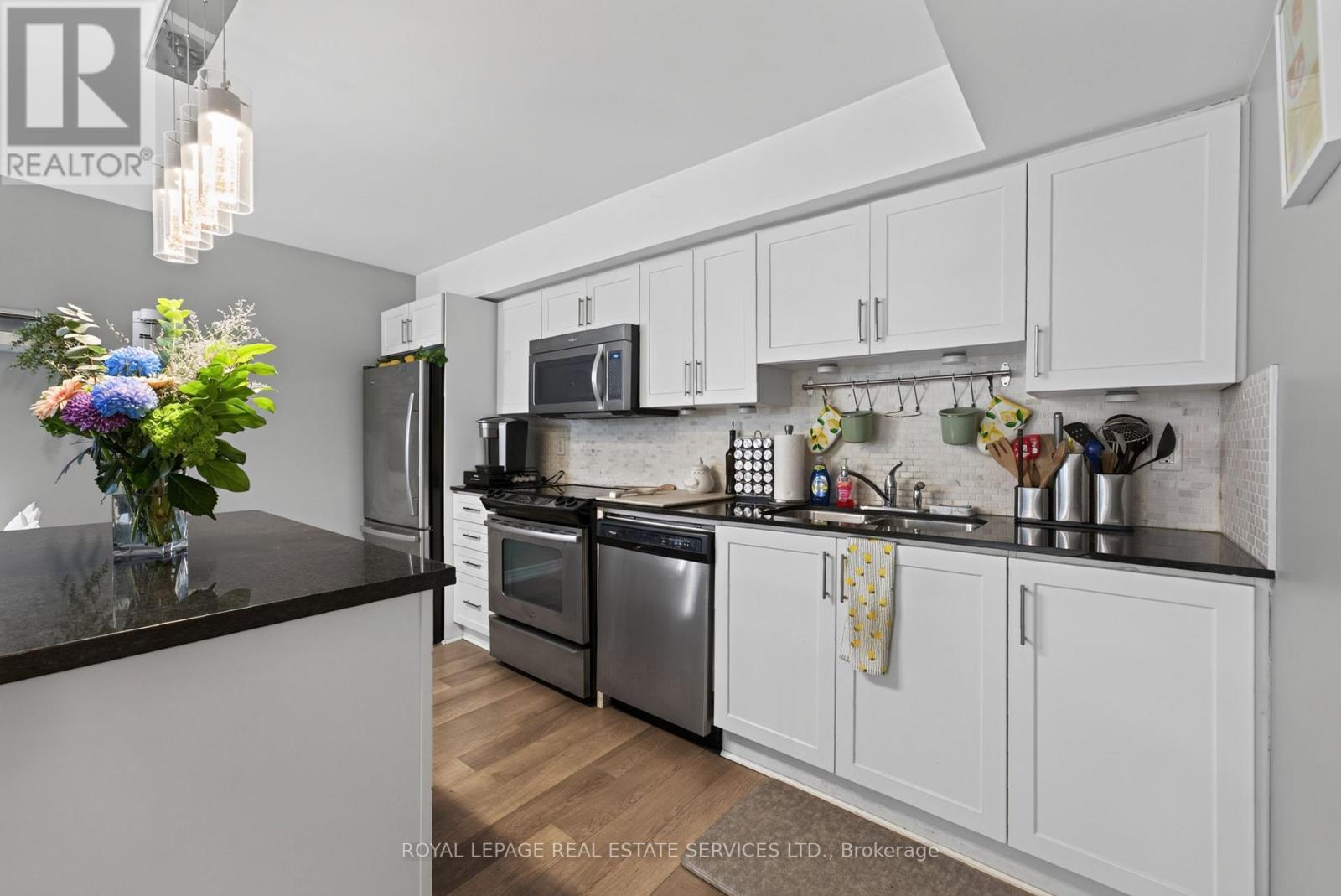 101 - 30 Carnation Avenue, Toronto, Ontario  M8V 0B8 - Photo 18 - W13755074