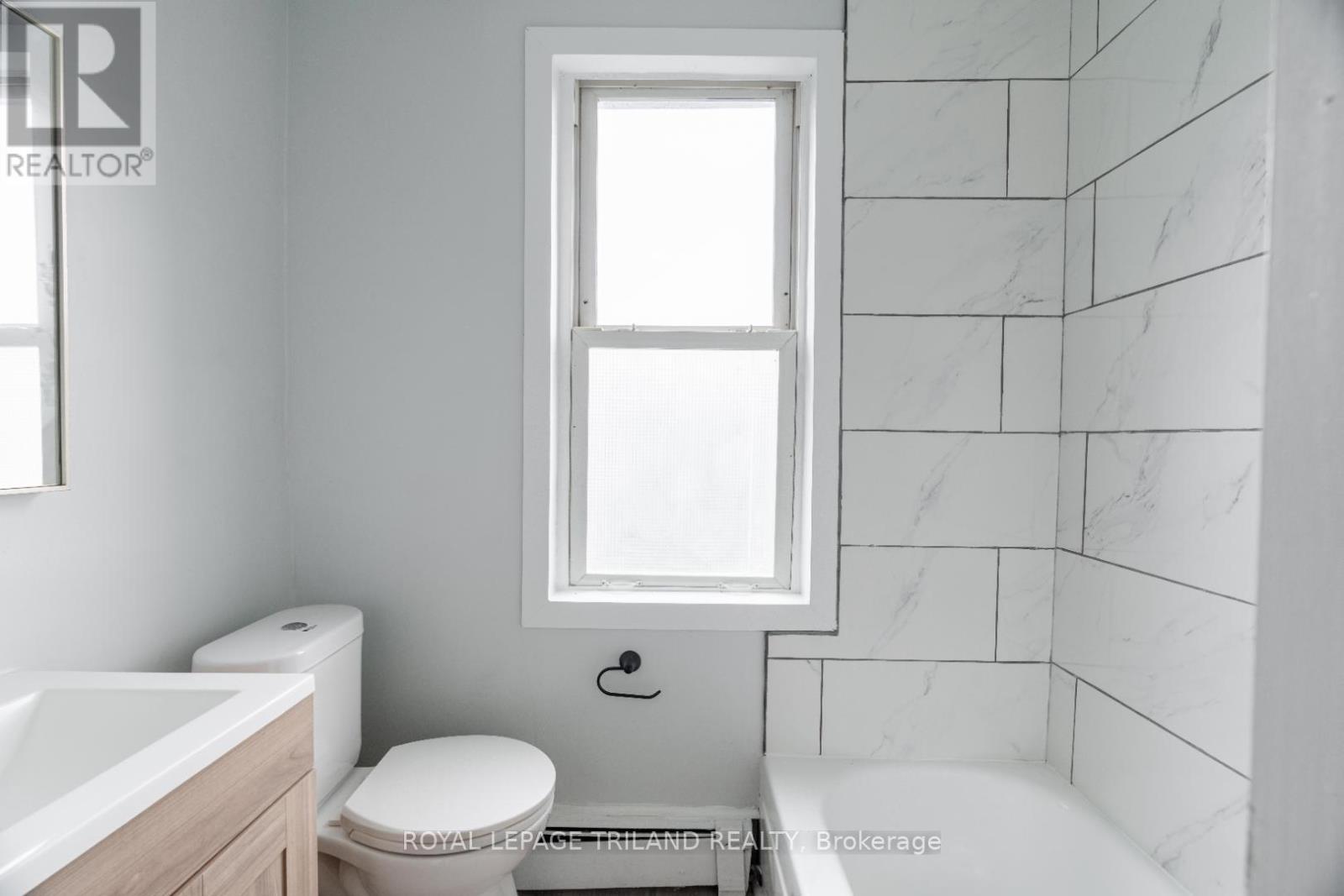 3 - 425 Mckenzie Avenue, London South, Ontario  N6C 1V5 - Photo 15 - X13757288