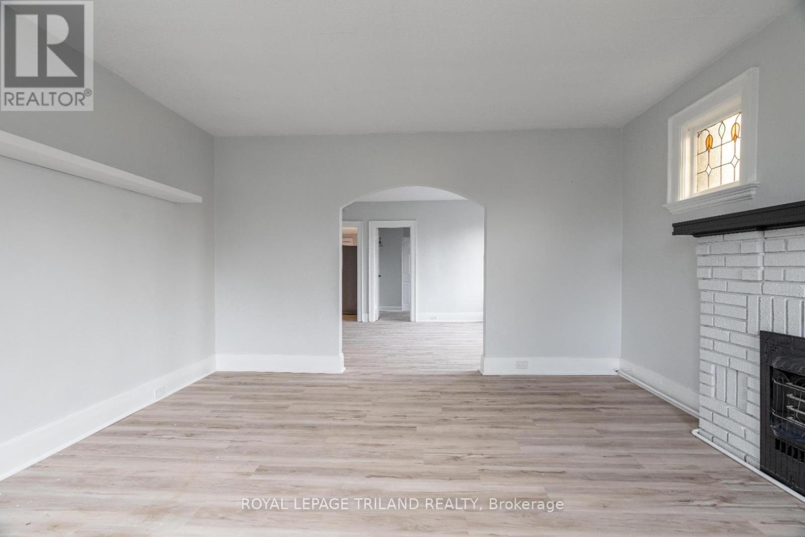 3 - 425 Mckenzie Avenue, London South, Ontario  N6C 1V5 - Photo 2 - X13757288
