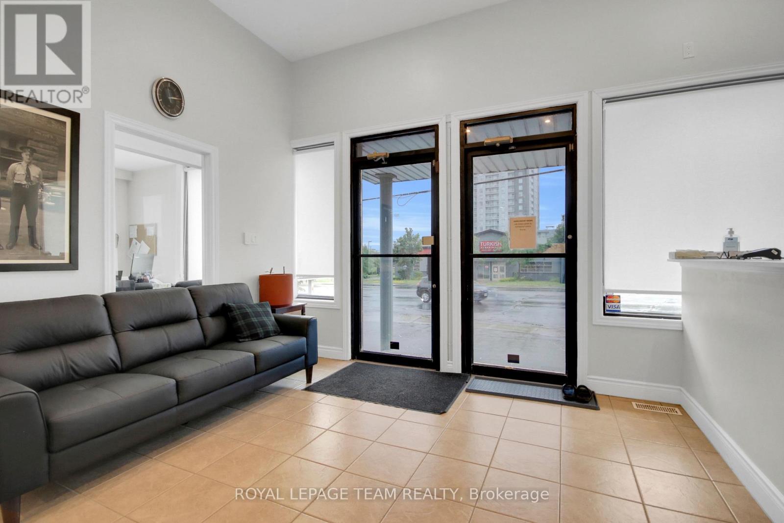 1901 Bank Street, Ottawa, Ontario  K1V 8A1 - Photo 21 - X13756446