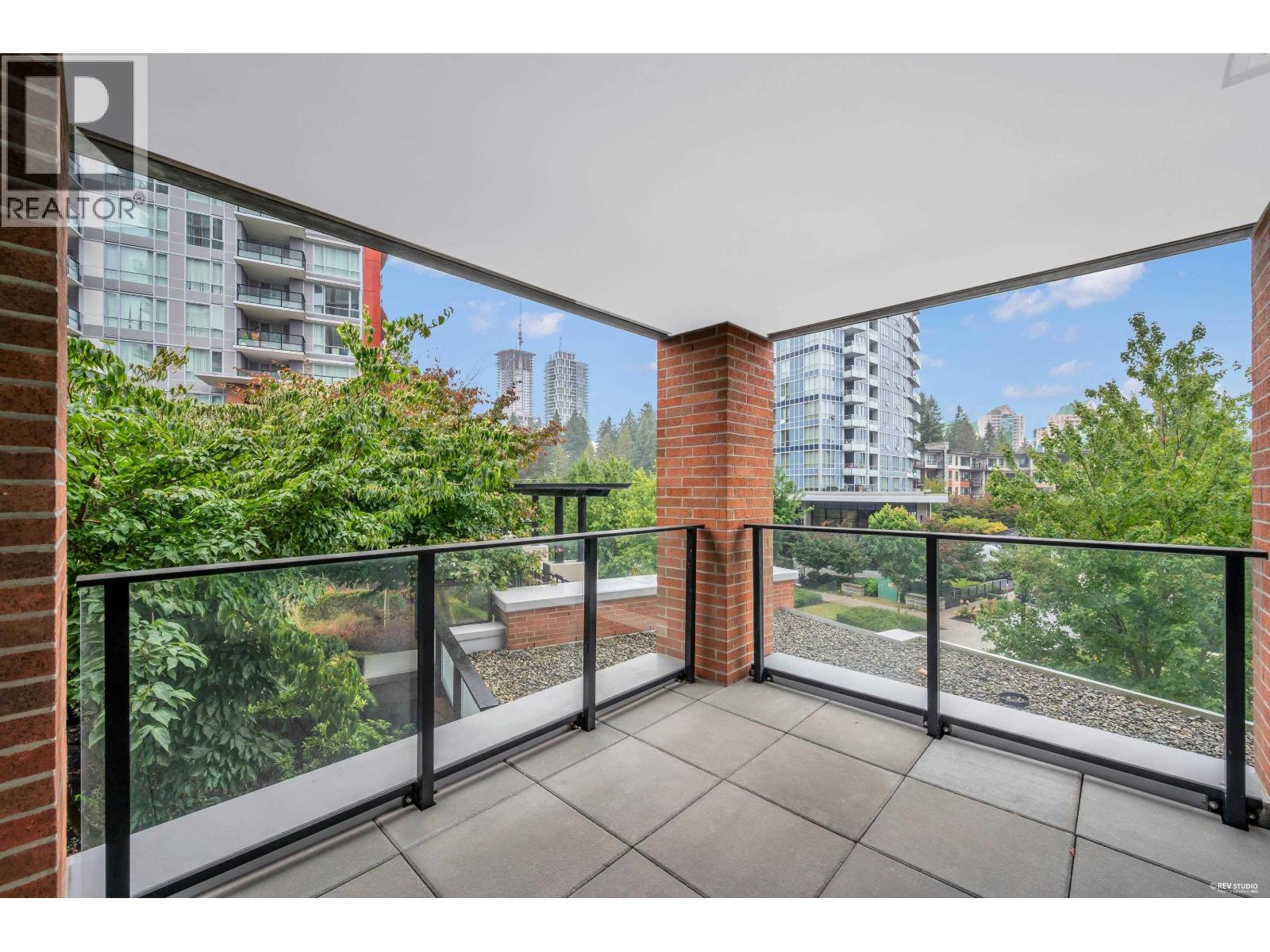 305 3100 Windsor Gate, Coquitlam, British Columbia  V3B 0P3 - Photo 24 - R3162402