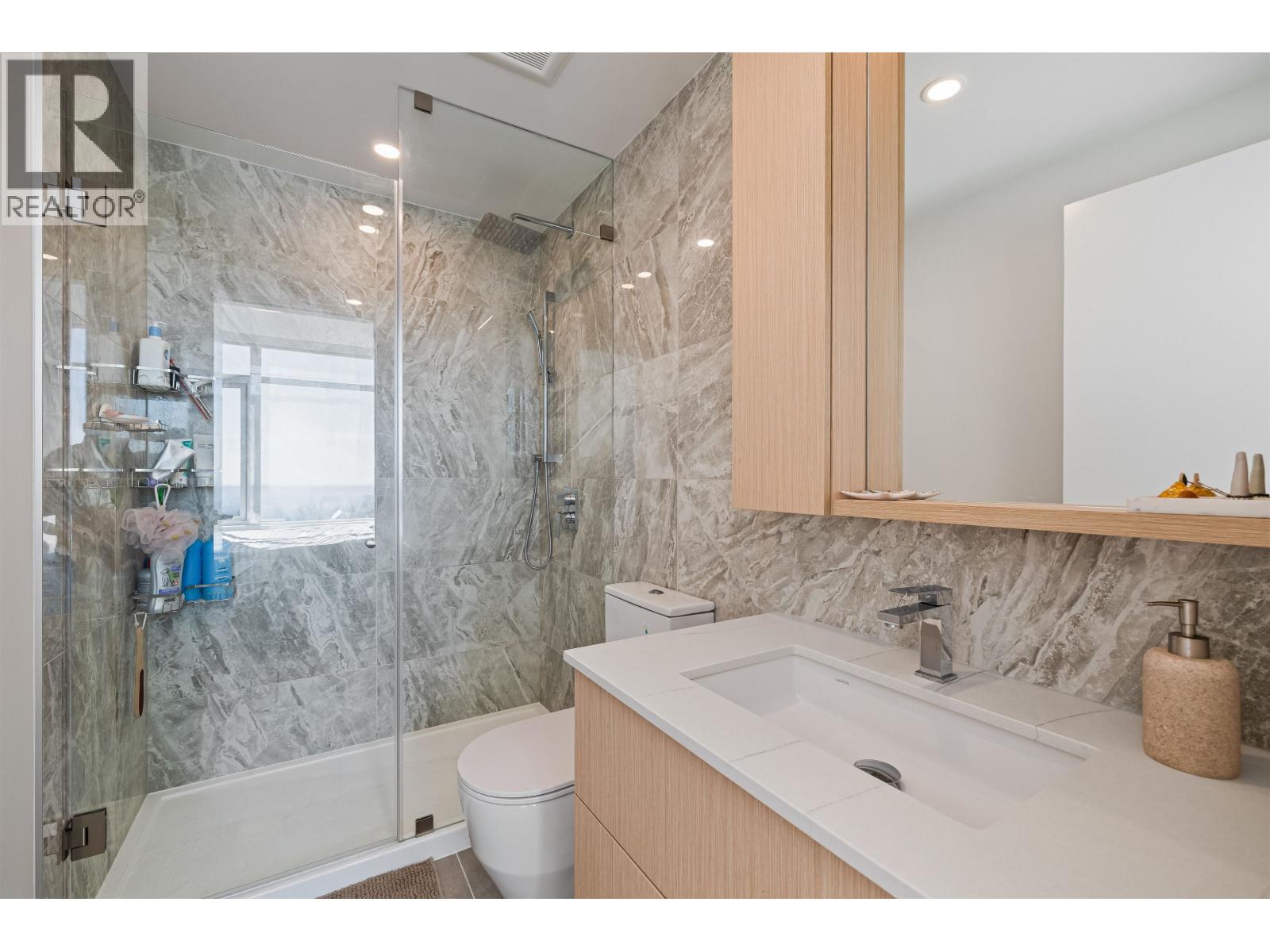 3201 6468 Willingdon Avenue, Burnaby, British Columbia  V5H 0L3 - Photo 10 - R3162625
