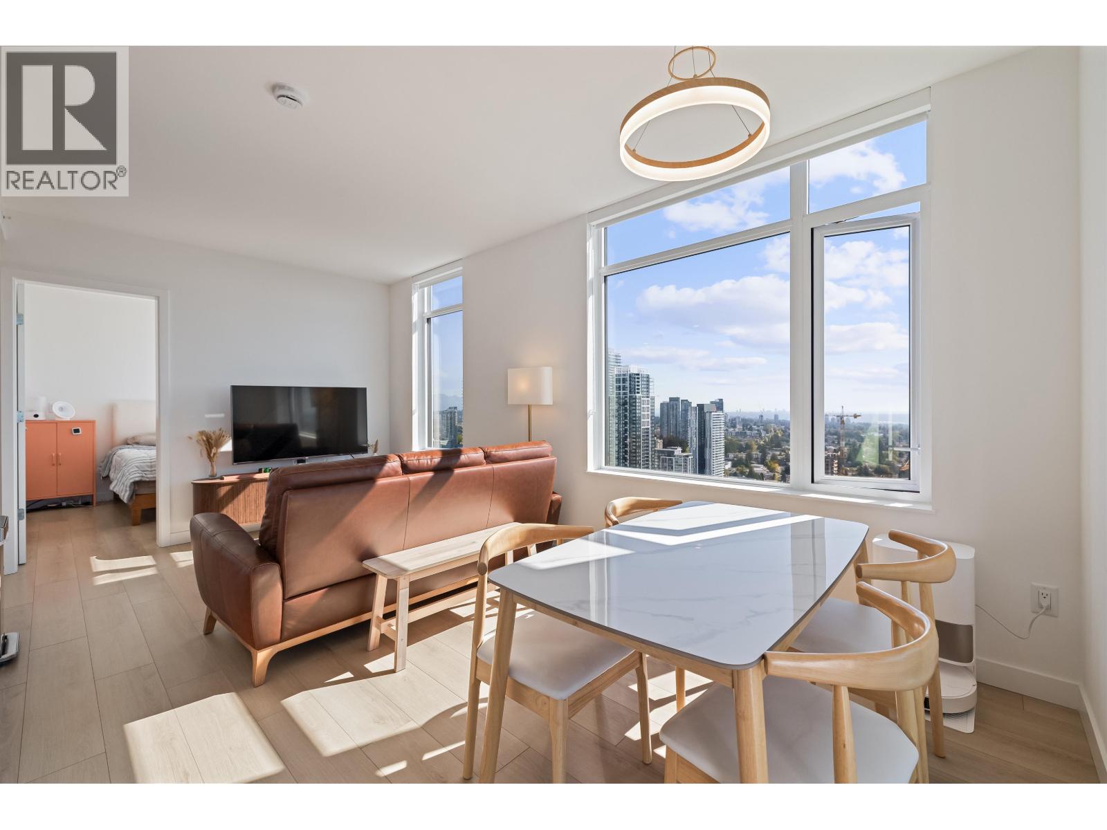 3201 6468 Willingdon Avenue, Burnaby, British Columbia  V5H 0L3 - Photo 5 - R3162625