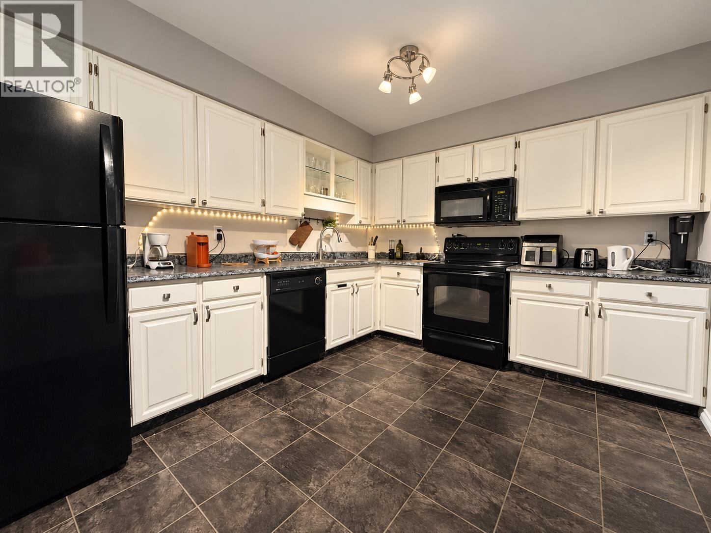 309 9151 No.5 Road, Richmond, British Columbia  V7A 4E1 - Photo 8 - R3162628