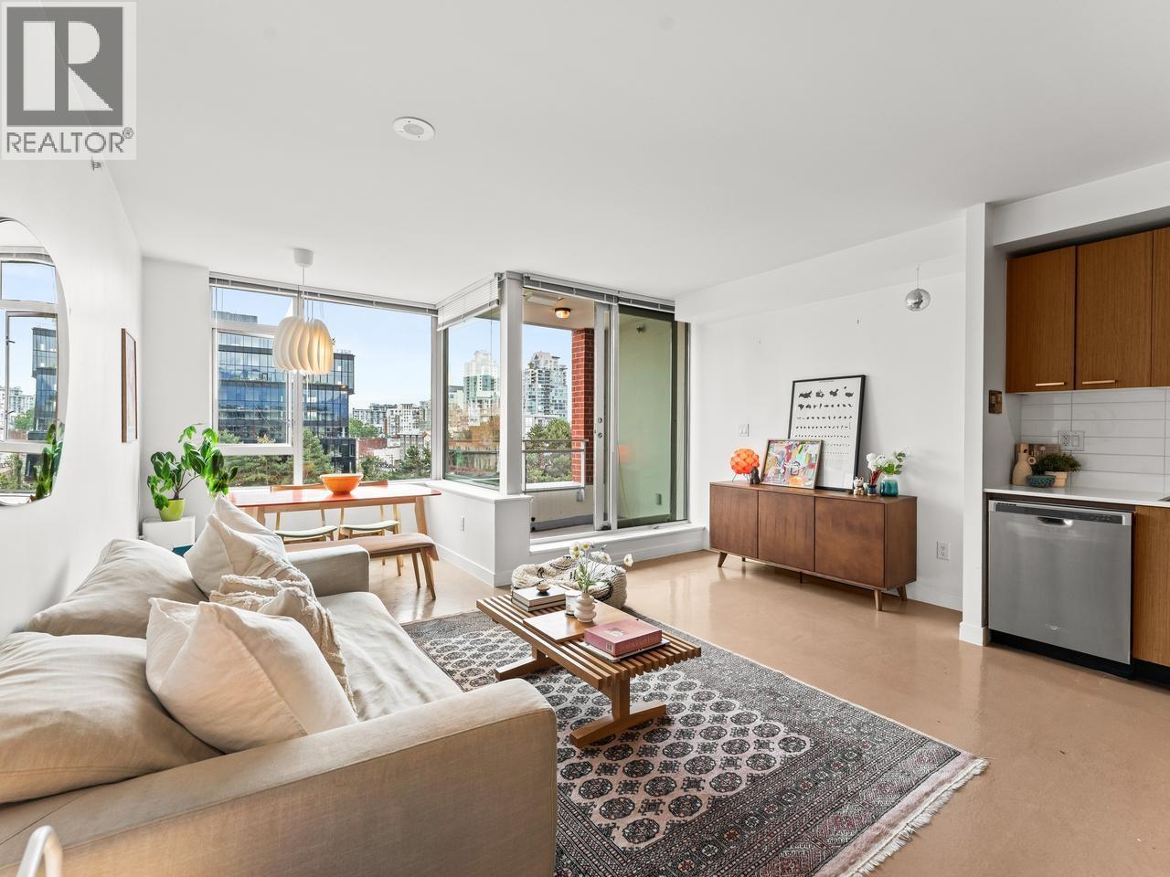 715 221 Union Street, Vancouver, British Columbia  V6A 0B4 - Photo 4 - R3162636