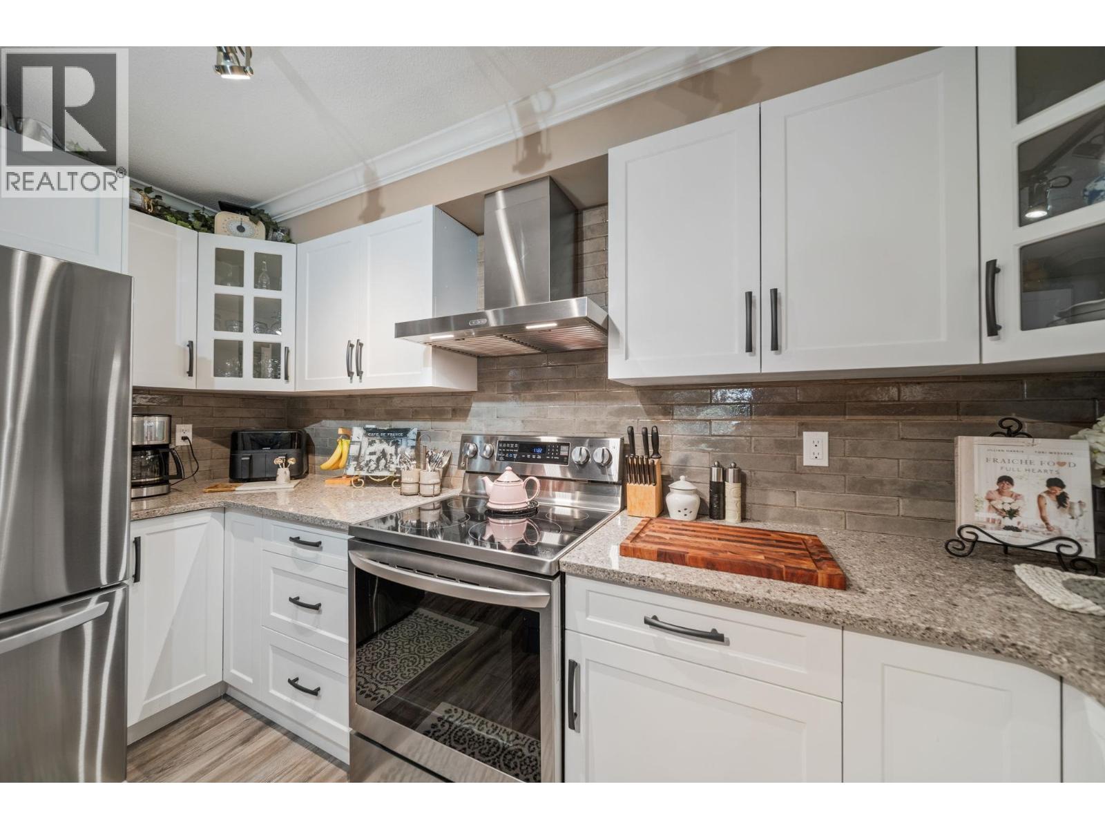 302 160 Shoreline Circle, Port Moody, British Columbia  V3H 0B2 - Photo 10 - R3162677