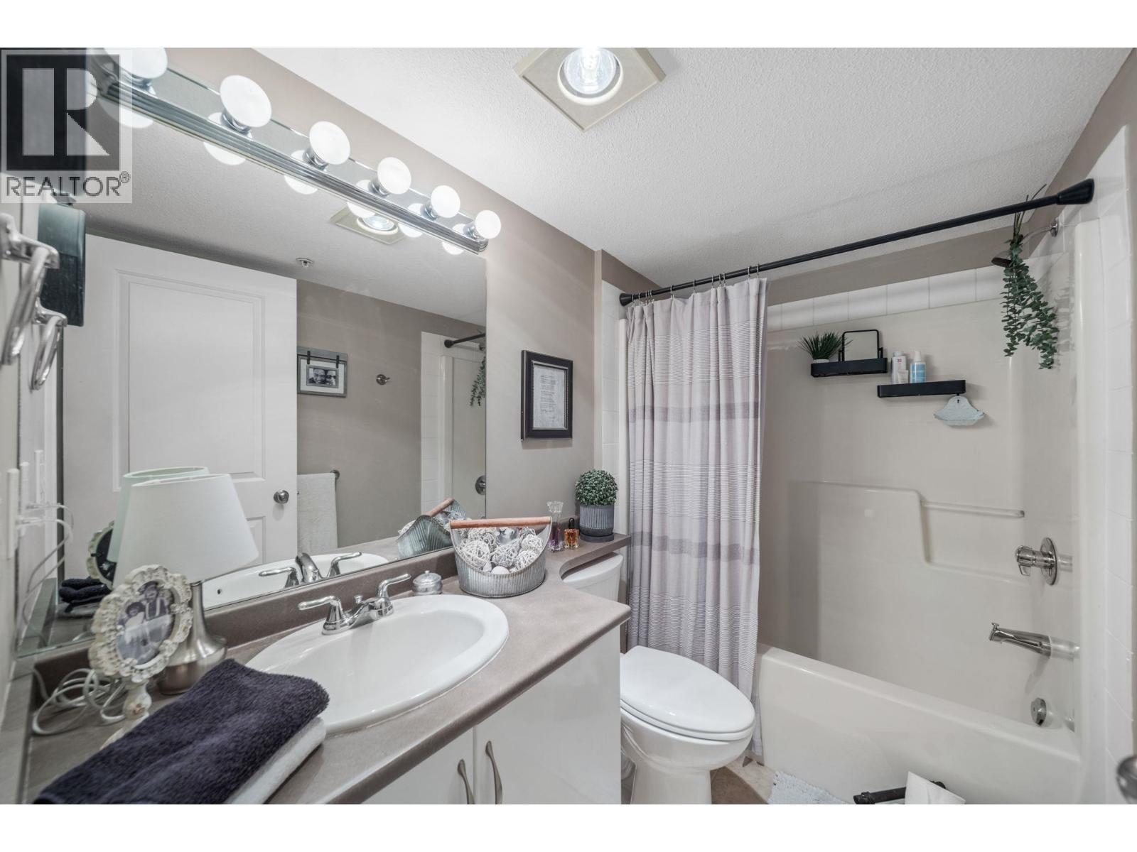 302 160 Shoreline Circle, Port Moody, British Columbia  V3H 0B2 - Photo 18 - R3162677
