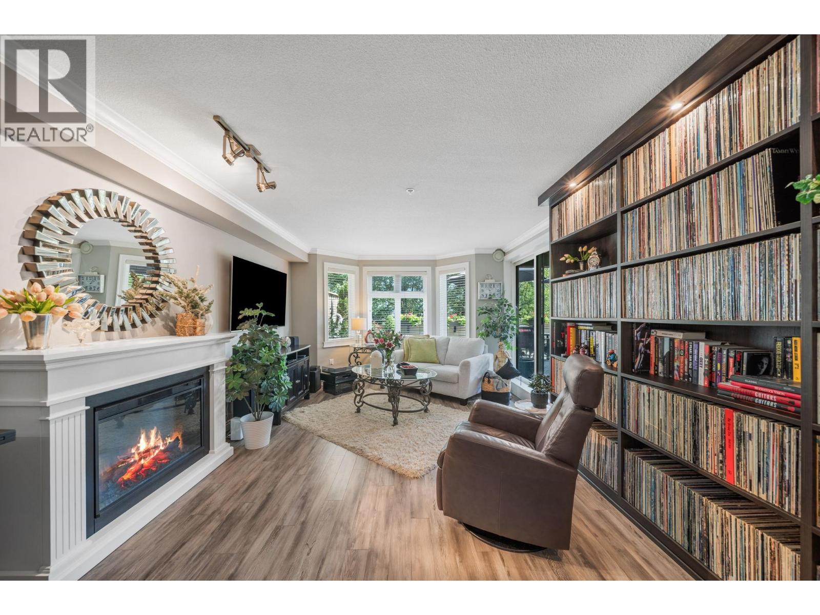 302 160 Shoreline Circle, Port Moody, British Columbia  V3H 0B2 - Photo 5 - R3162677