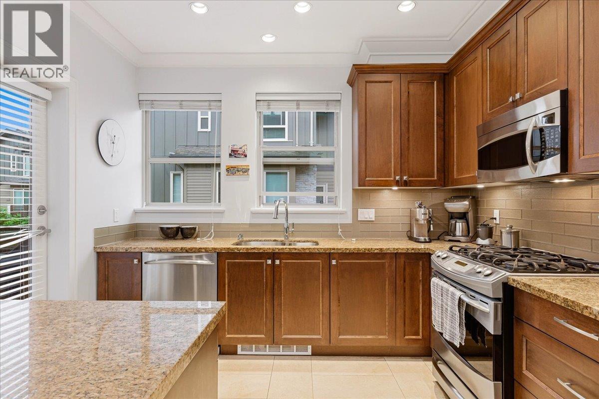 24 897 Premier Street, North Vancouver, British Columbia  V7J 2G7 - Photo 20 - R3162678