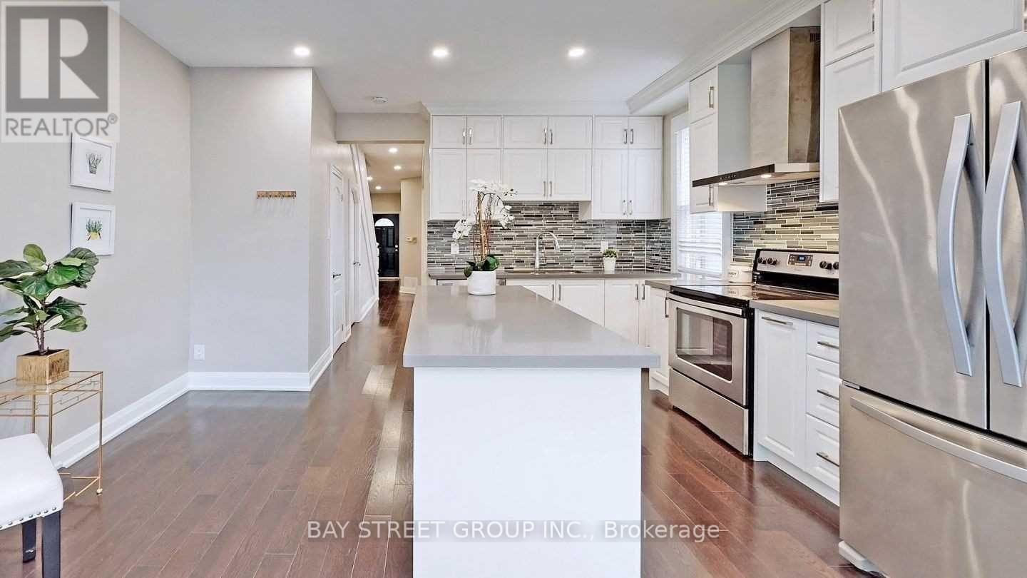 20 Bowood Avenue, Toronto, Ontario  M4N 1Y4 - Photo 17 - C13753482