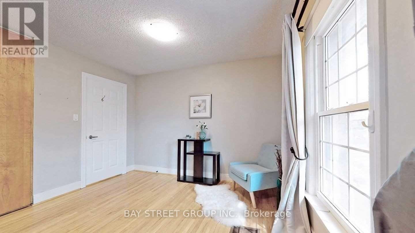20 Bowood Avenue, Toronto, Ontario  M4N 1Y4 - Photo 25 - C13753482