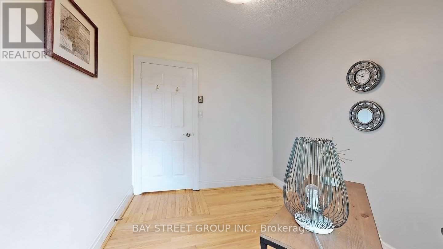 20 Bowood Avenue, Toronto, Ontario  M4N 1Y4 - Photo 31 - C13753482