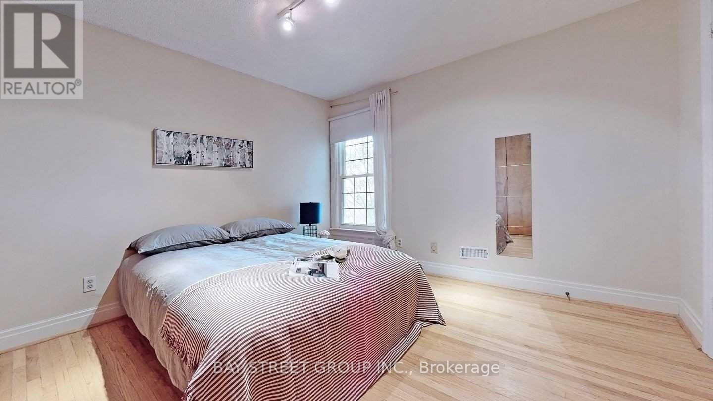 20 Bowood Avenue, Toronto, Ontario  M4N 1Y4 - Photo 26 - C13753482