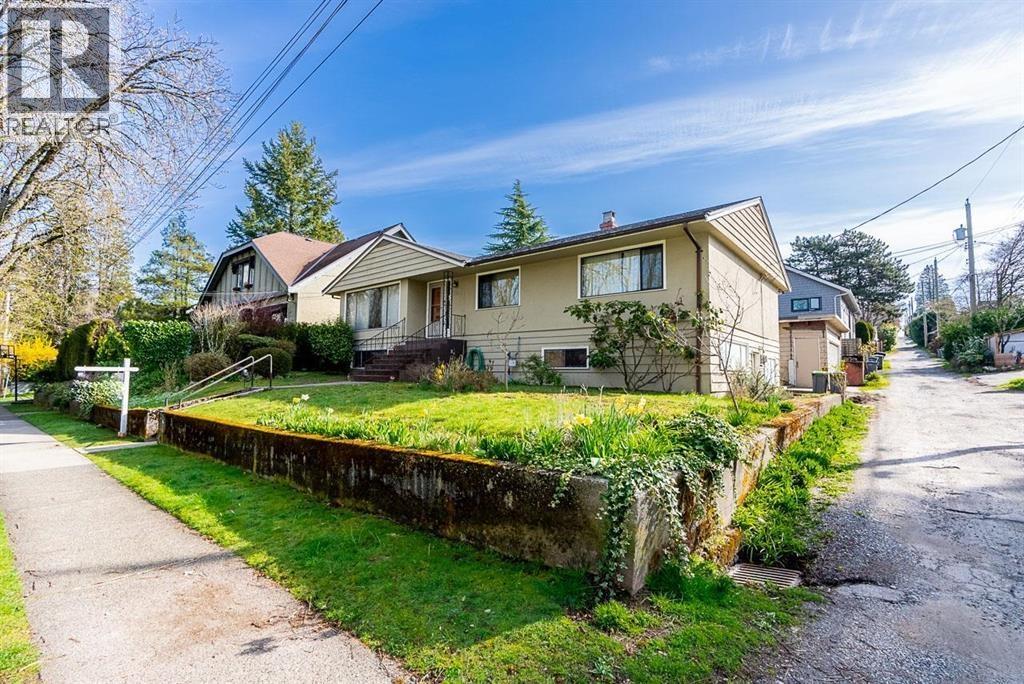 5240 EAST BOULEVARD, vancouver, British Columbia