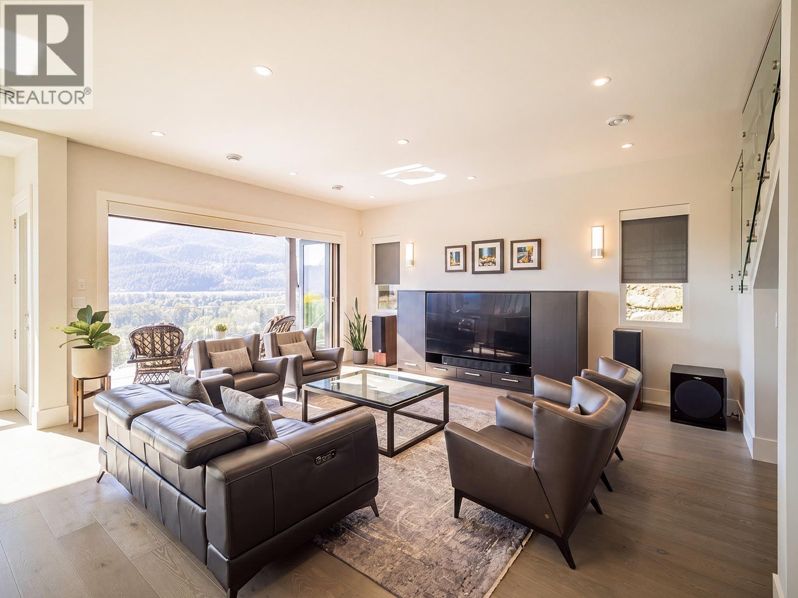 41301 Horizon Drive, Squamish, British Columbia  V8B 0Y7 - Photo 11 - R3162666
