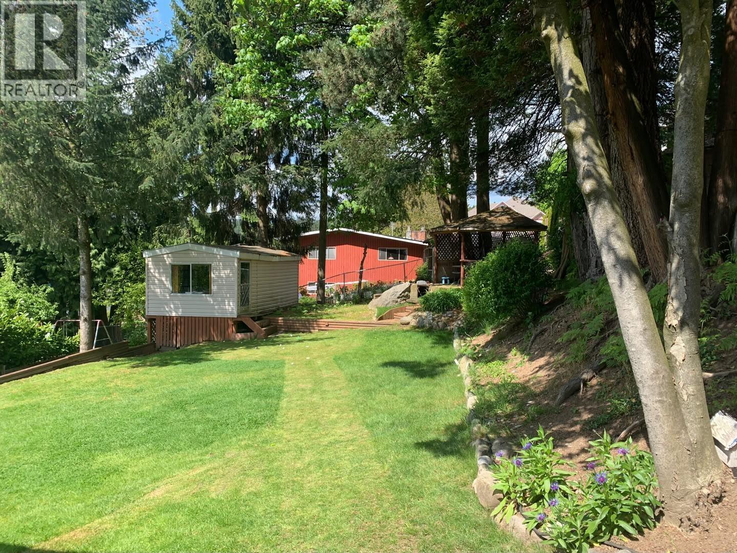 1975 1975 Wiltshire Avenue, Coquitlam, British Columbia  V3K 1L8 - Photo 12 - R3162653