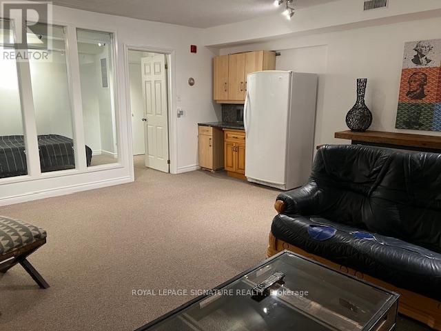 Lower - 208 Carlton Street, Toronto, Ontario M5A 2L1 - Photo 14 - C13757312