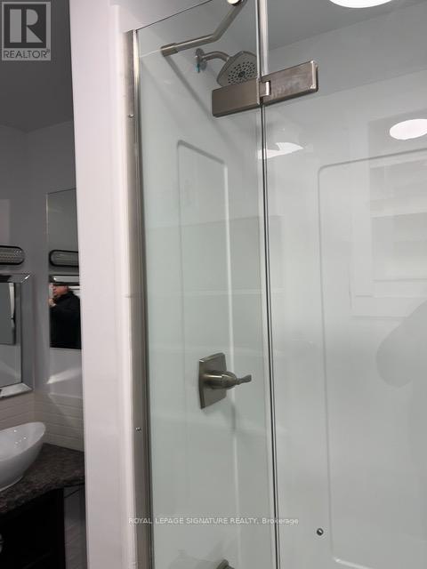 Lower - 208 Carlton Street, Toronto, Ontario M5A 2L1 - Photo 14 - C13757314