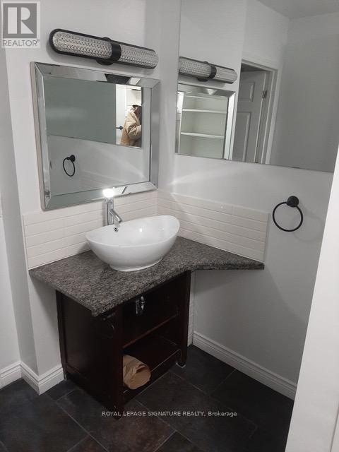 Lower - 208 Carlton Street, Toronto, Ontario M5A 2L1 - Photo 32 - C13757314