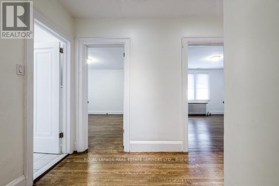 Second Fl. - 11 Highbourne Road, Toronto, Ontario  M5P 2J1 - Photo 31 - C13757330