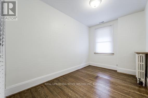 Second Fl. - 11 Highbourne Road, Toronto, Ontario  M5P 2J1 - Photo 32 - C13757330