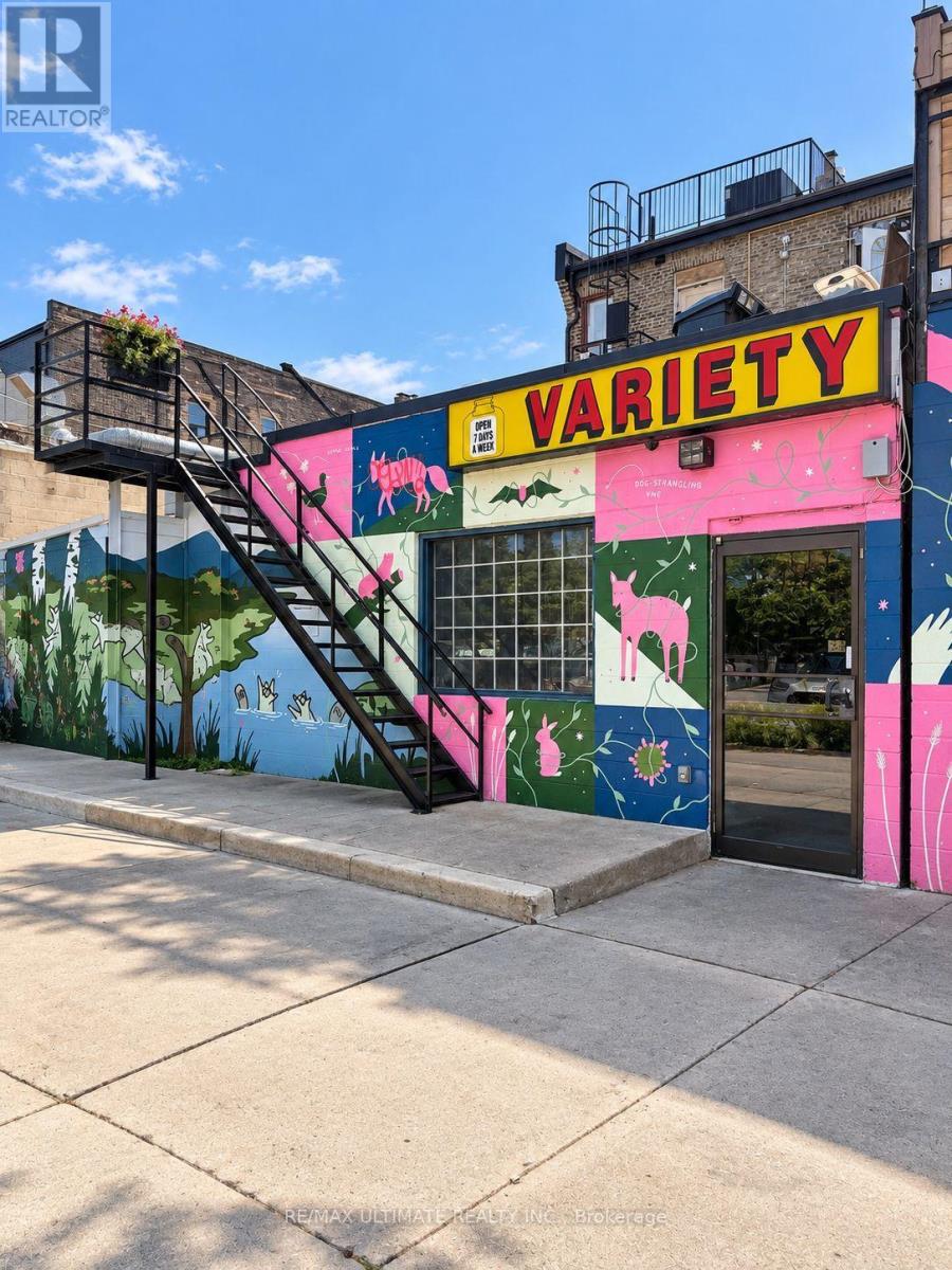 720-720a Queen Street E, Toronto, Ontario  M4M 1H2 - Photo 16 - E13757308