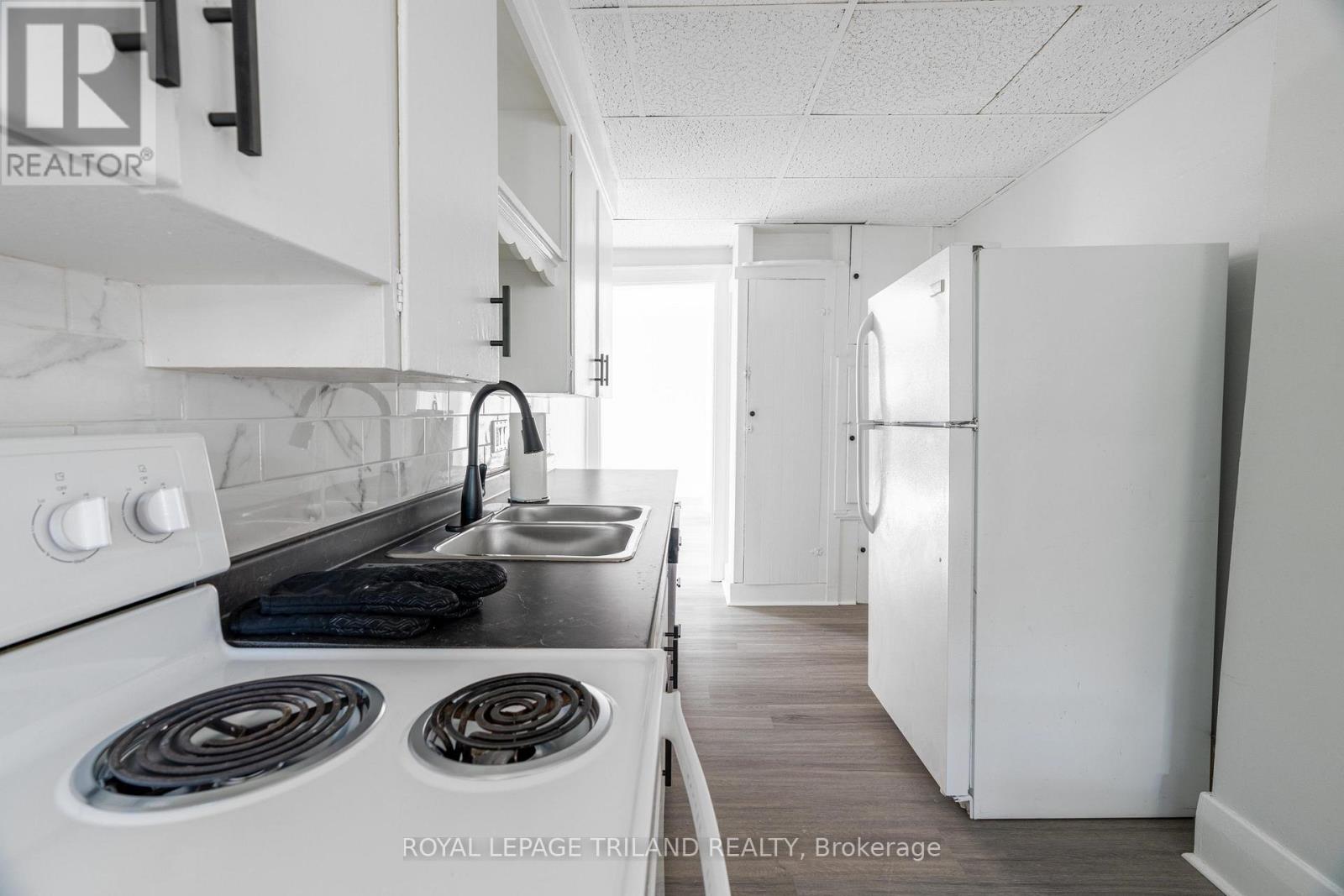9 - 425 Mckenzie Avenue, London South, Ontario  N6C 1V5 - Photo 10 - X13757296