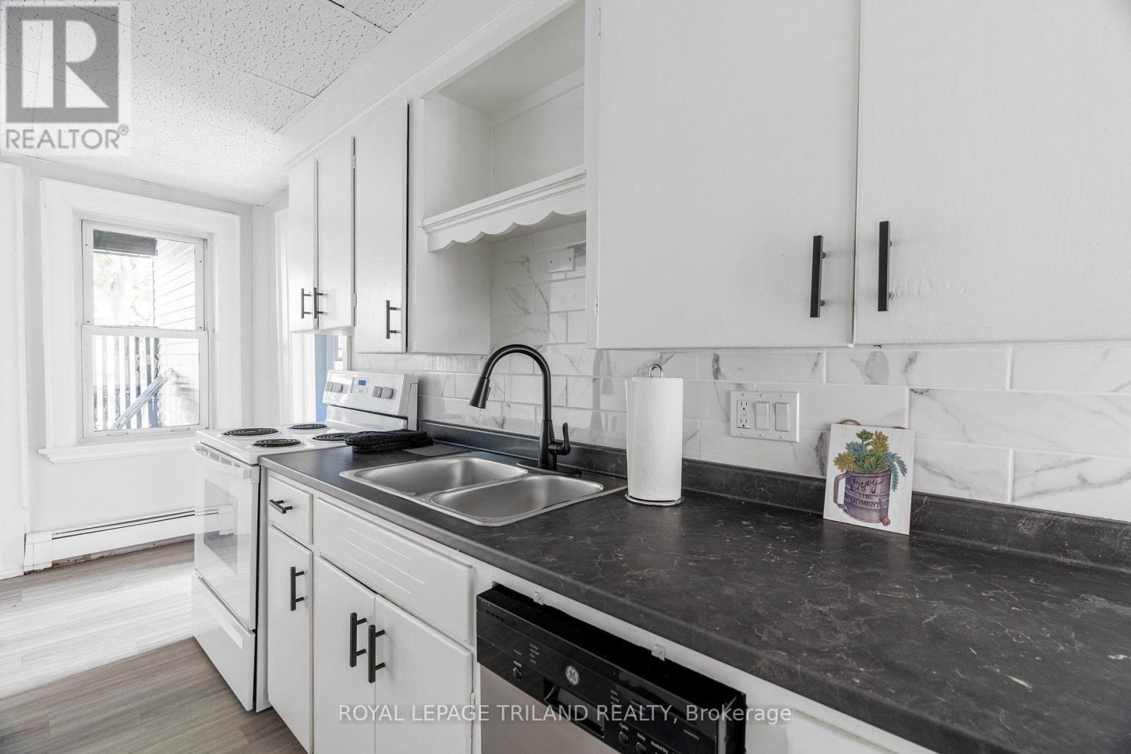 9 - 425 Mckenzie Avenue, London South, Ontario  N6C 1V5 - Photo 11 - X13757296