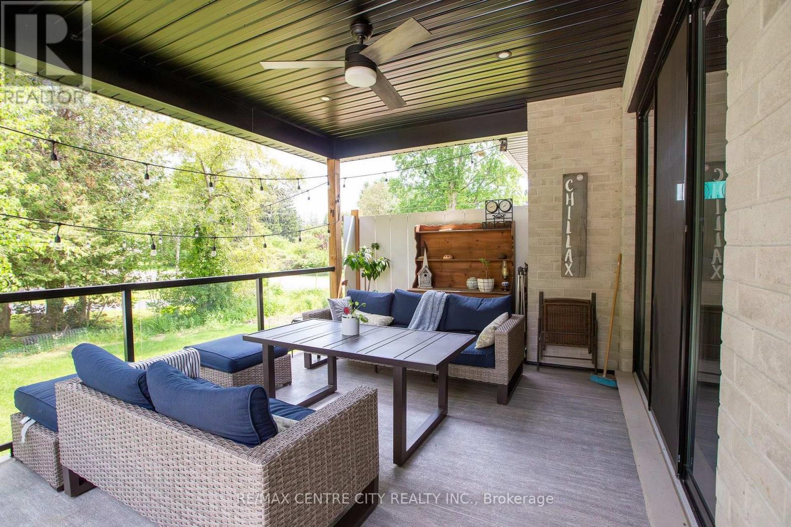 273 Foxborough Place, Thames Centre, Ontario  N0M 2P0 - Photo 12 - X13757306