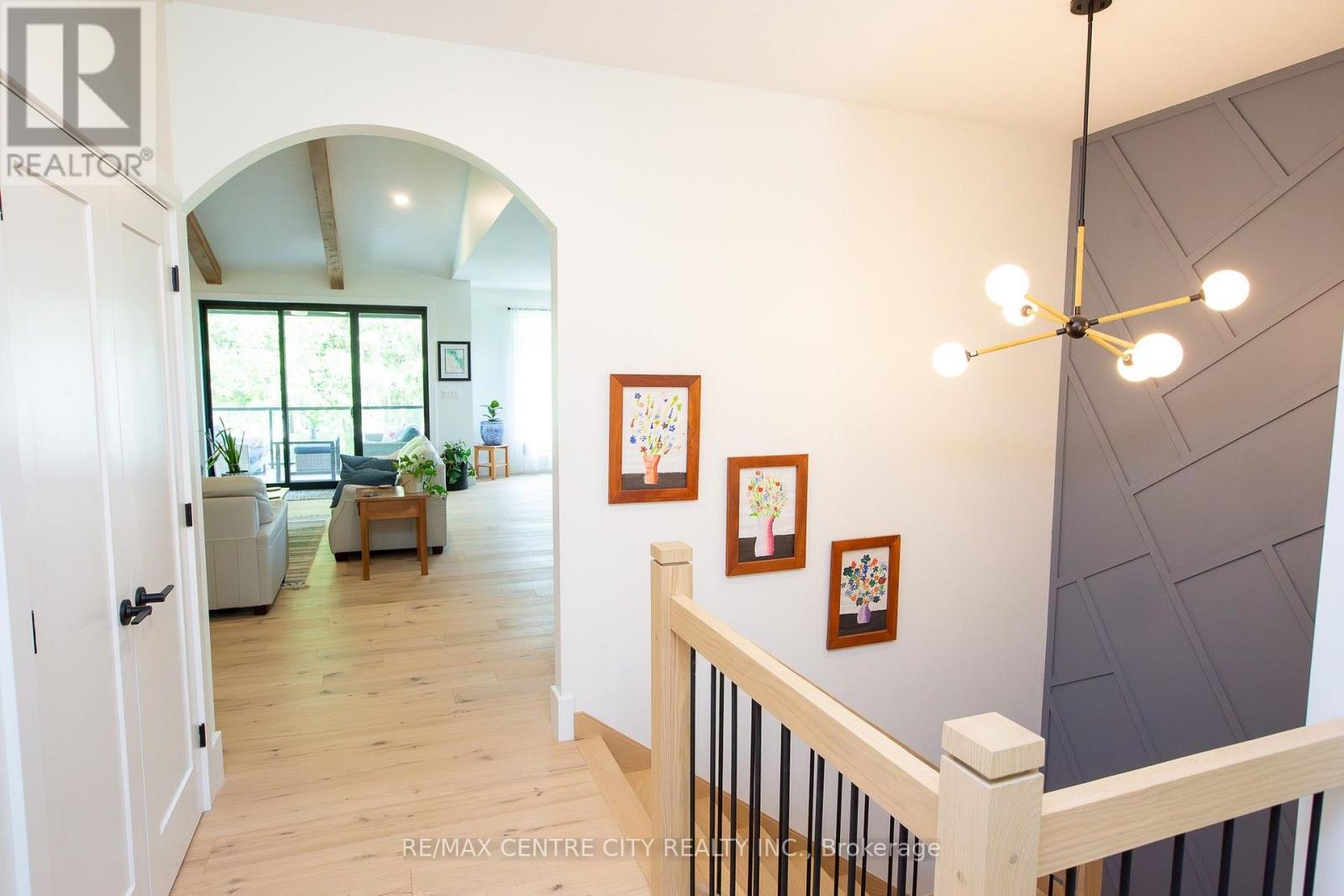273 Foxborough Place, Thames Centre, Ontario  N0M 2P0 - Photo 16 - X13757306
