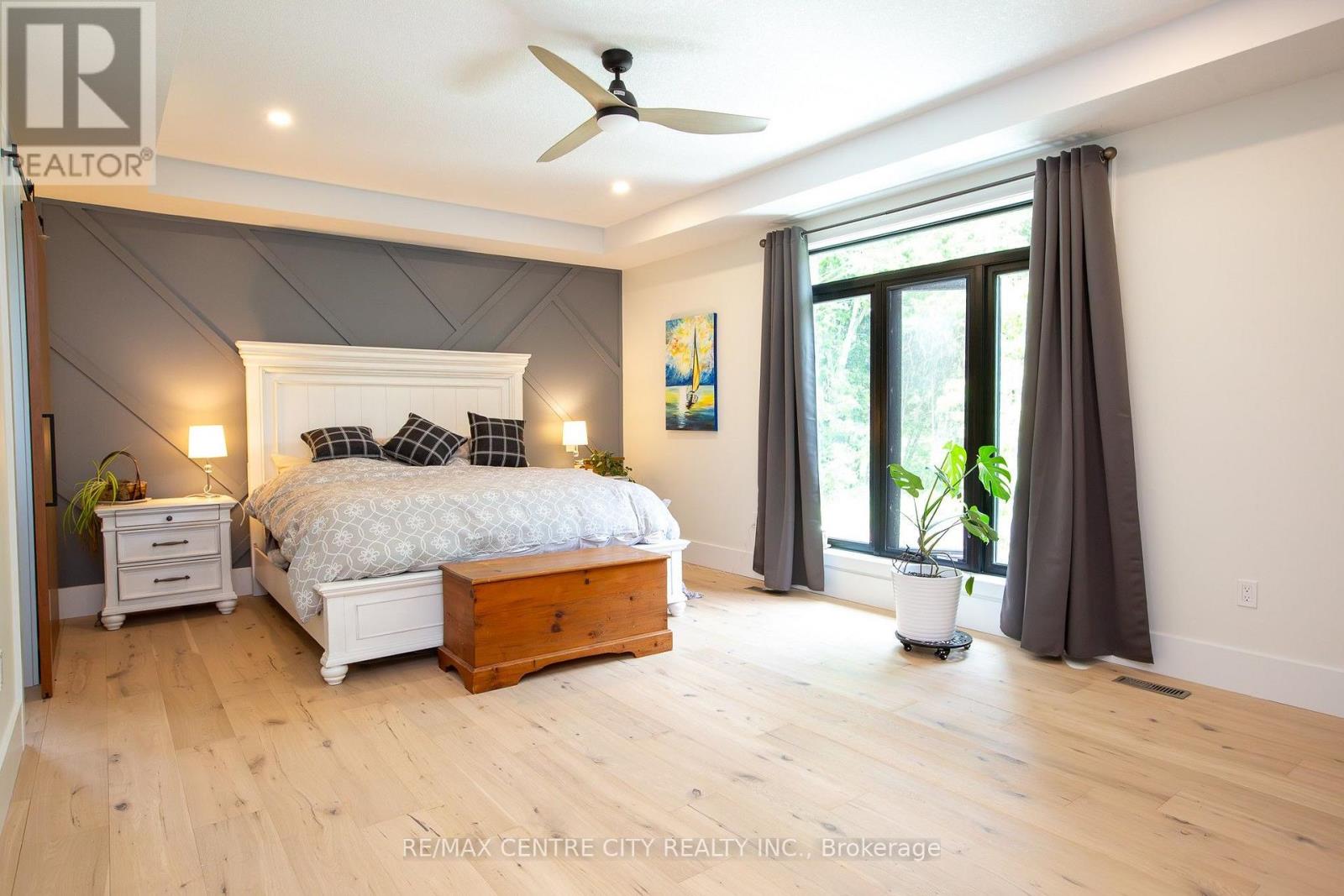 273 Foxborough Place, Thames Centre, Ontario  N0M 2P0 - Photo 7 - X13757306