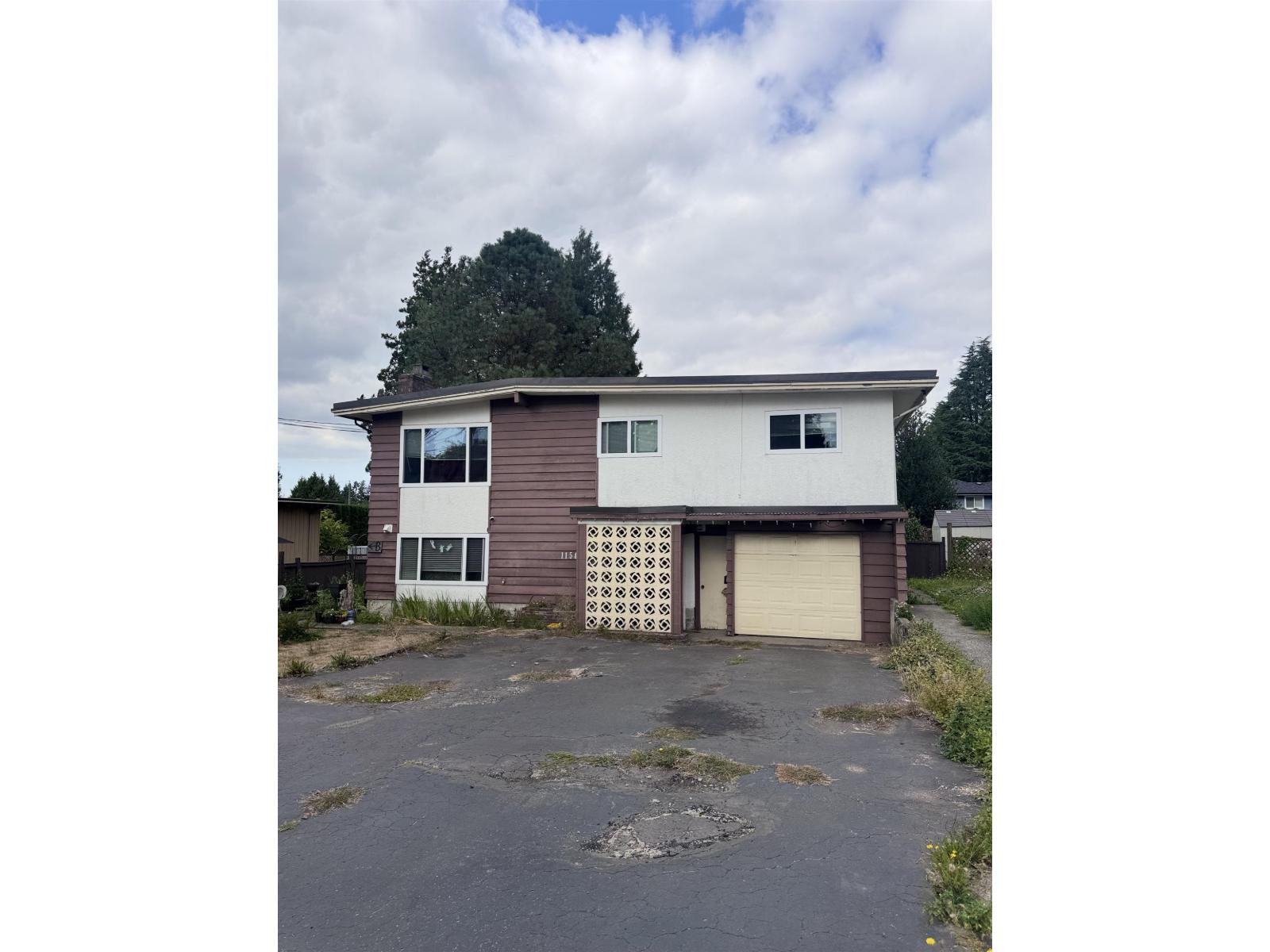 11541 93a Avenue, Delta, British Columbia  V4C 3P1 - Photo 1 - R3162020