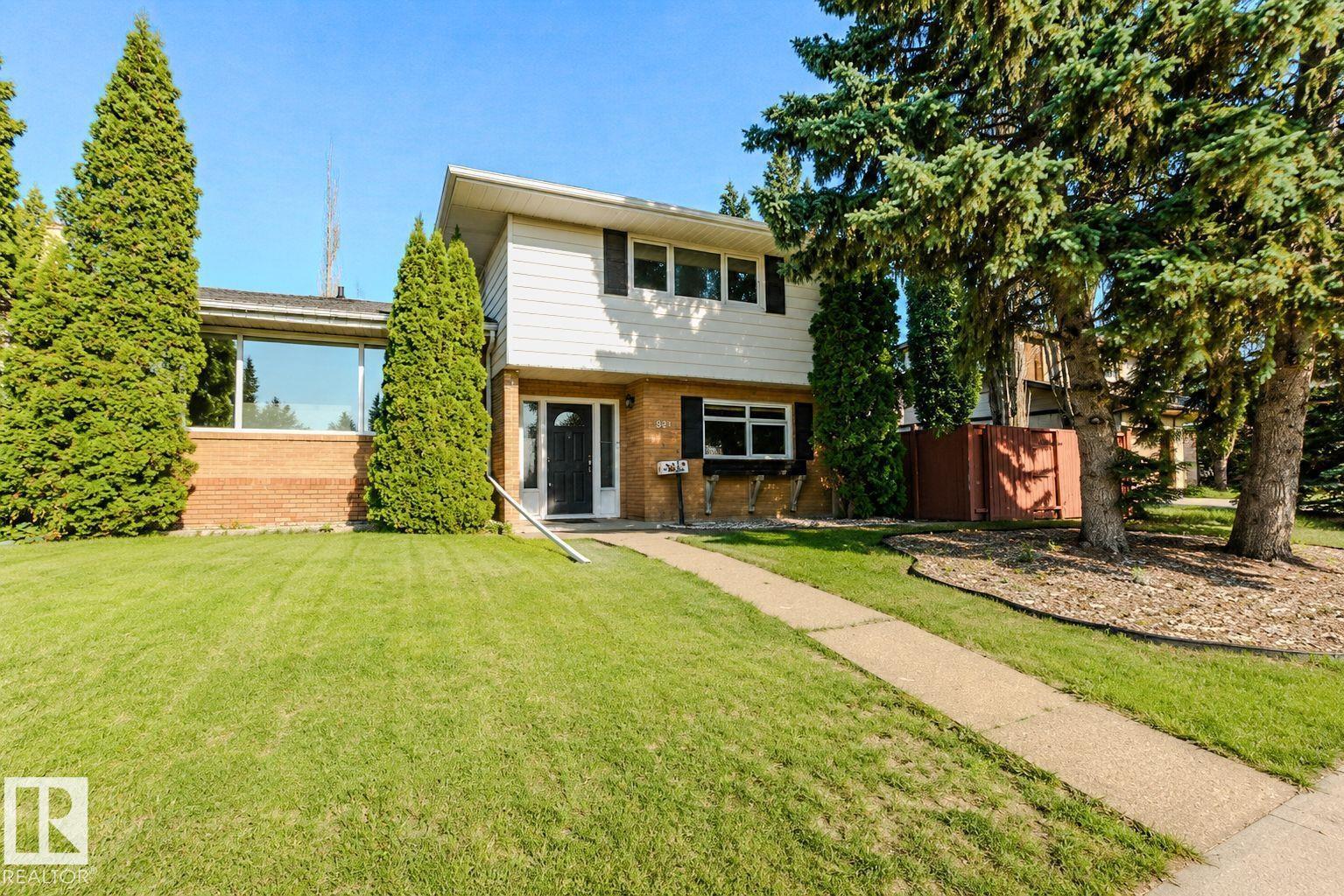 3911 117 ST NW, Edmonton, Alberta