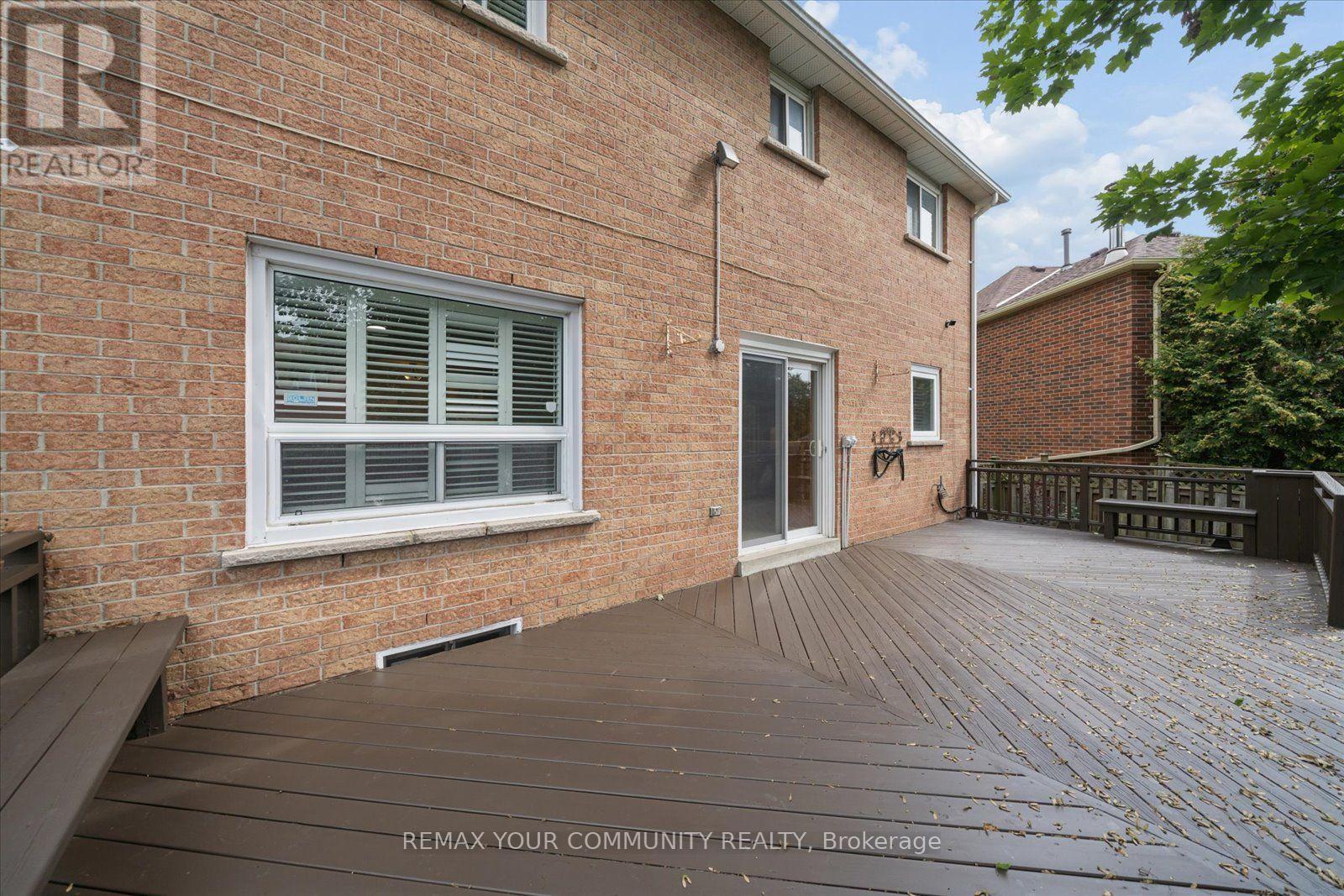 102 Edmund Seager Drive, Vaughan, Ontario L4J 4S8 - Photo 47 - N13757292