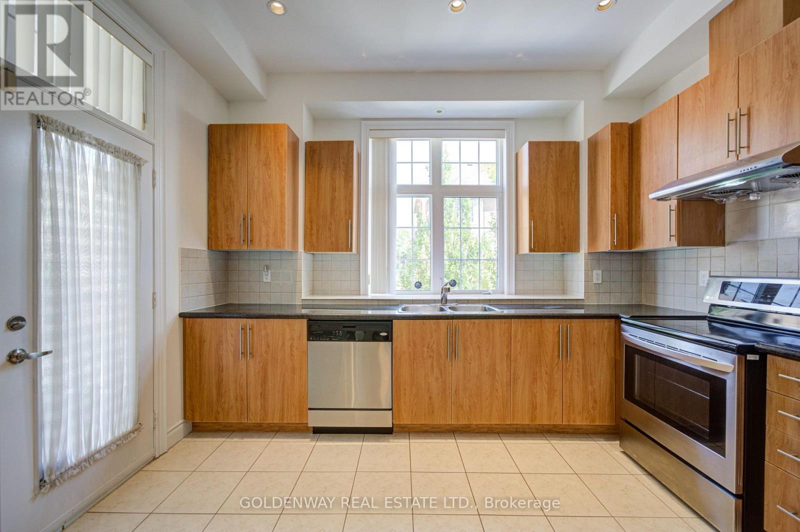 Th0034 - 155 Legends Way, Markham, Ontario  L3R 6A6 - Photo 16 - N13757350