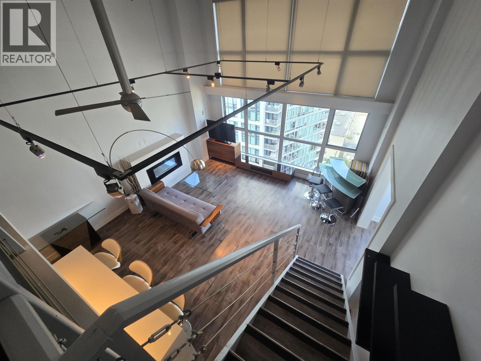 905 1238 SEYMOUR STREET, Vancouver, British Columbia