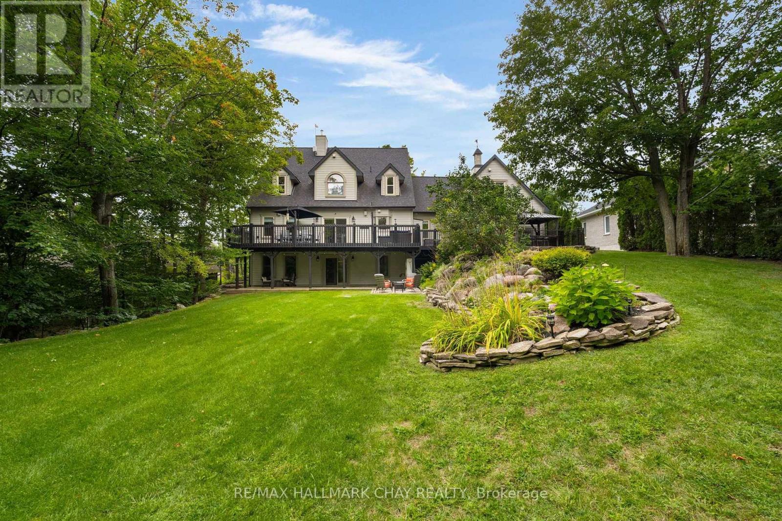 9 Bridle Path, Oro-Medonte (Horseshoe Valley), Ontario  L0L 2L0 - Photo 2 - S13757332