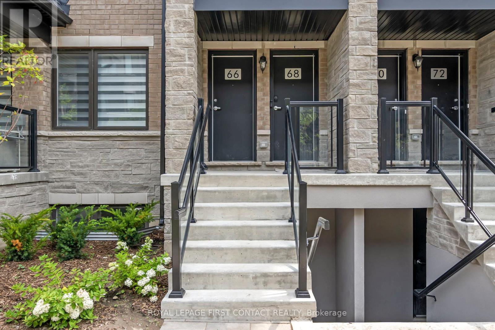 66 Appletree Lane, Barrie (Innis-Shore), Ontario  L9J 0P1 - Photo 2 - S13757338