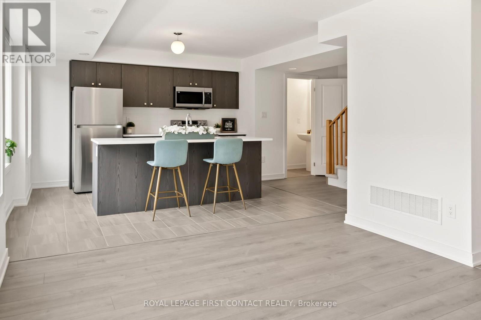 66 Appletree Lane, Barrie (Innis-Shore), Ontario  L9J 0P1 - Photo 8 - S13757338
