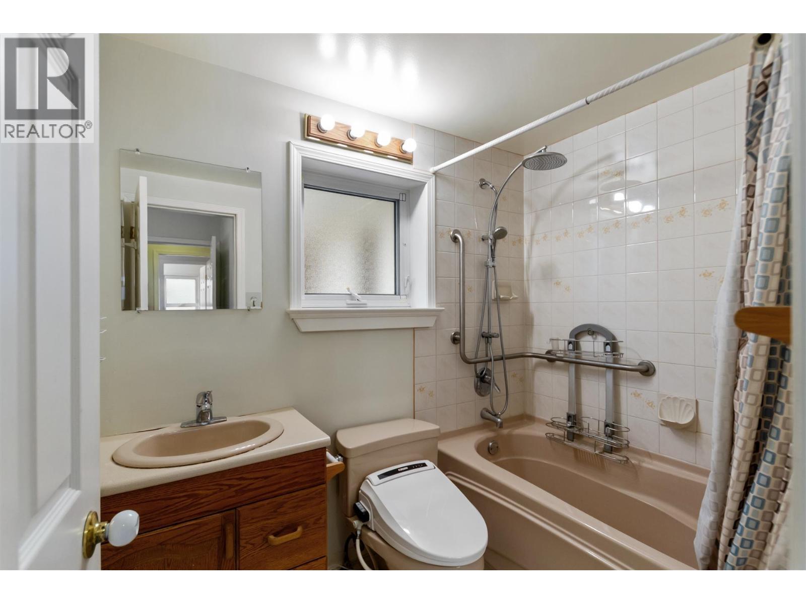 1806 Western Parkway, Vancouver, British Columbia  V6T 1V4 - Photo 14 - R3162640